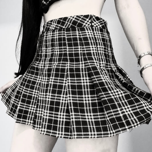 Pleated plaid skirt