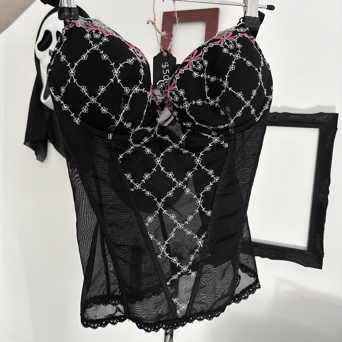 Black lace bow corset